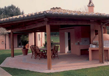 Gazebo in legno di castagno