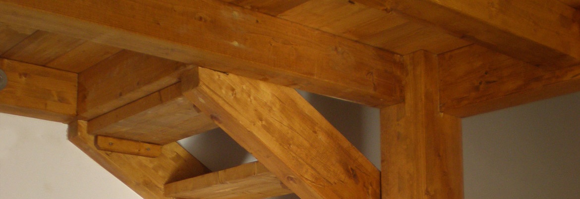 Solai in castagno, soppalchi in legno
