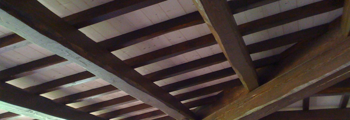 Tetti in legno, tetti in castagno. Coperture in legno.